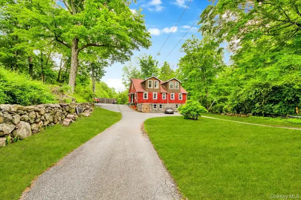 161 Goldens Bridge RD, Katonah, NY 10536