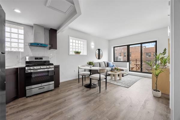 97-30 64th AVE #3B, Rego Park, NY 11374