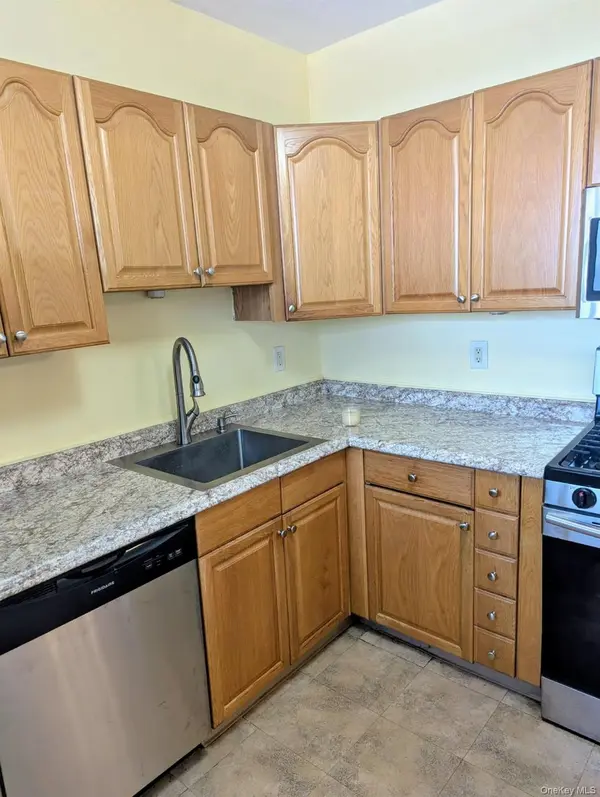 325 King ST #6j, Port Chester, NY 10573