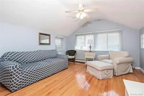25 B Edgewater PARK #25 B, Bronx, NY 10465