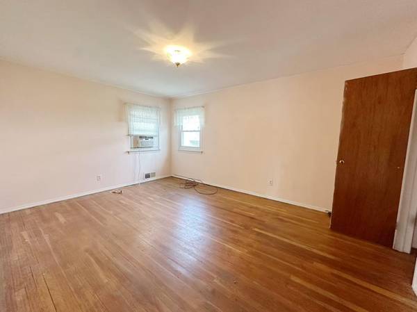 2311 Whitestone EXPY, Whitestone, NY 11357