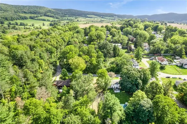 80 Midway AVE, Amenia, NY 12501