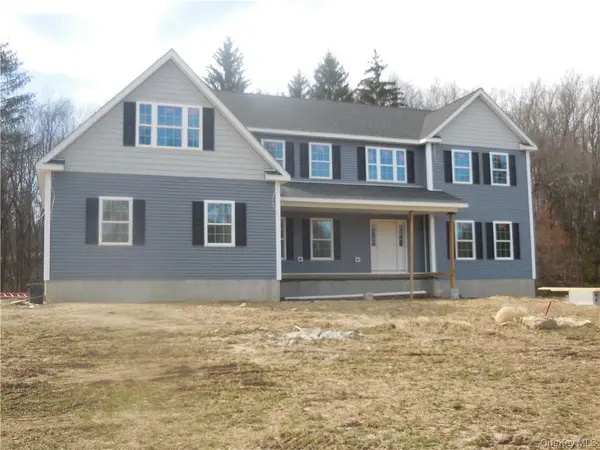 4 Jefferson AVE, New Windsor, NY 12553