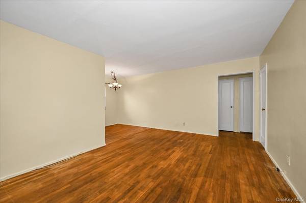 16-01 160th ST #6-279, Whitestone, NY 11357