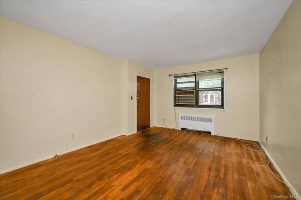 16-01 160th ST #6-279, Whitestone, NY 11357