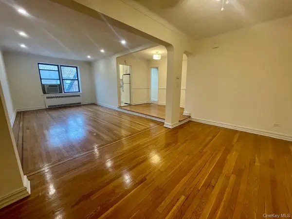 35-35 75 ST #625, Jackson Heights, NY 11372