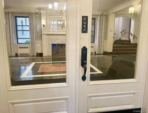 35-35 75 ST #625, Jackson Heights, NY 11372