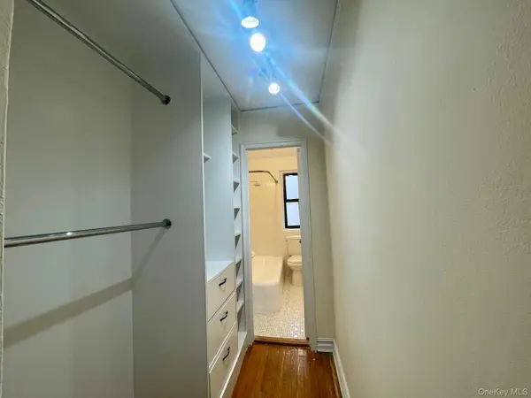 35-35 75 ST #625, Jackson Heights, NY 11372