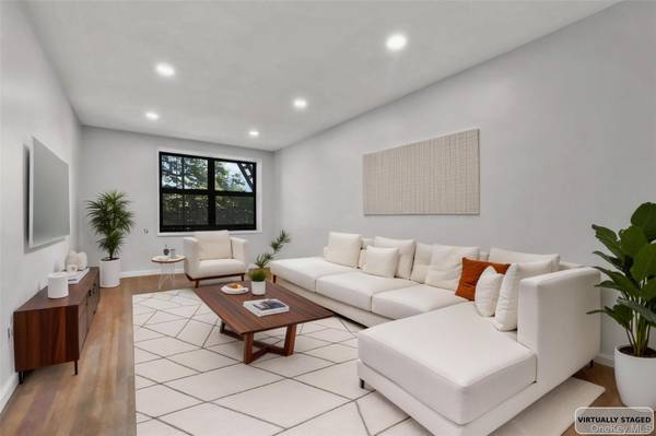 25-11 Union ST #2A, Flushing, NY 11354