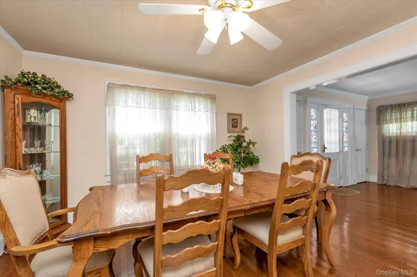 1277 Jerusalem AVE, Merrick, NY 11566