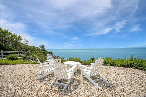 2700 Sound DR, Greenport, NY 11944