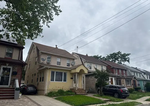 225-09 107th AVE, Queens Village, NY 11429