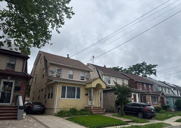 225-09 107th AVE, Queens Village, NY 11429