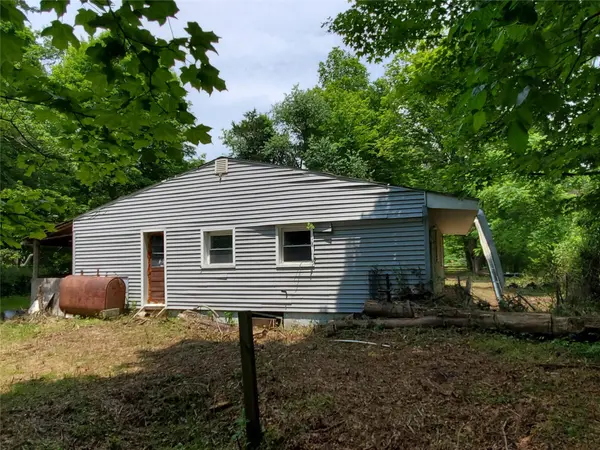 87 W Pine RD, Staatsburg, NY 12580