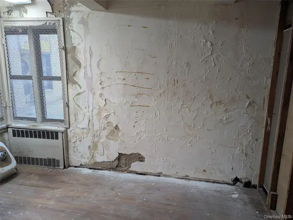910 Sheridan AVE #E, Bronx, NY 10451