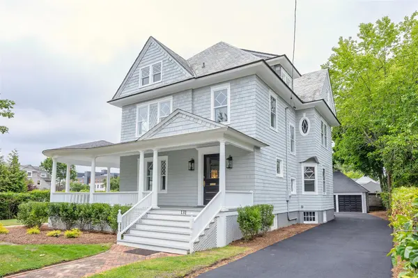 131 Ostrander AVE, Riverhead, NY 11901