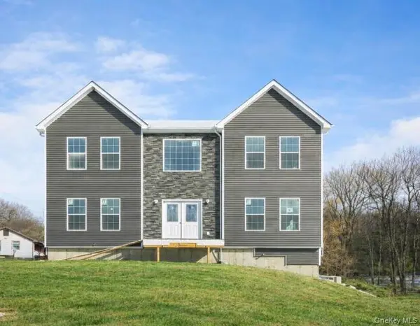 14 Vargas (AKA 70 Jessup Ln) CIR, Stony Point, NY 10980