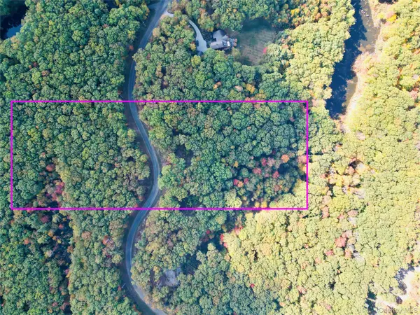 400 Mercer Mountain RD, East Chatham, NY 12060