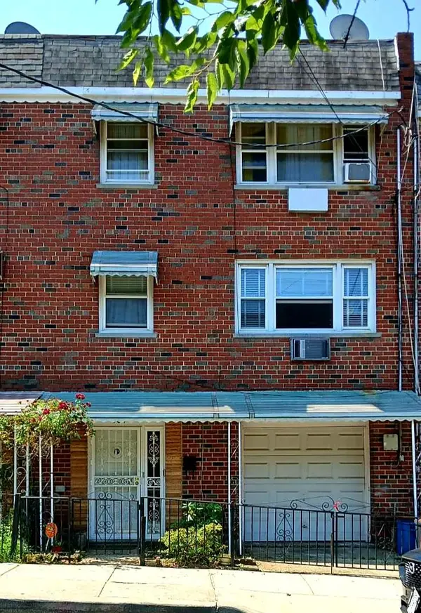 804 E 221st ST, Bronx, NY 10467