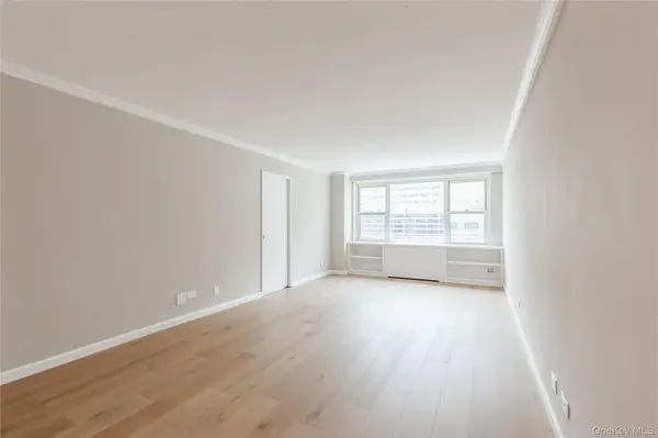 420 E 72nd ST #16E, New York (manhattan), NY 10021