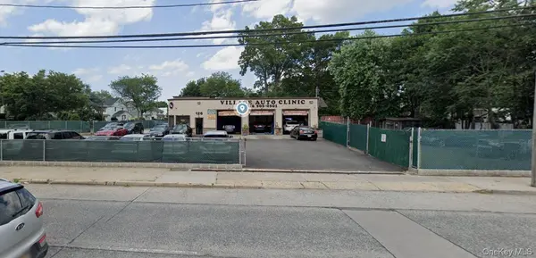 126 Henry ST, Hempstead, NY 11550