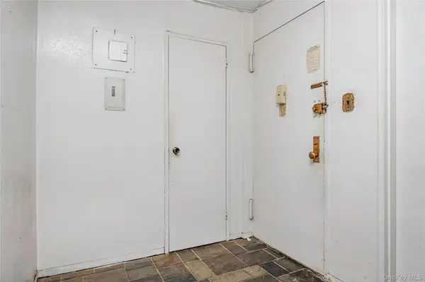 92-31 57th AVE #2J, Elmhurst, NY 11373