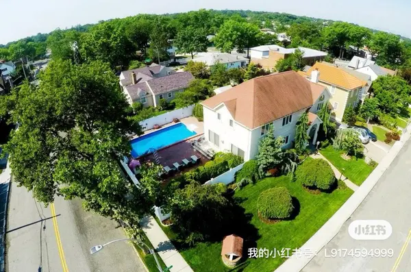 16366 23rd AVE, Whitestone, NY 11357