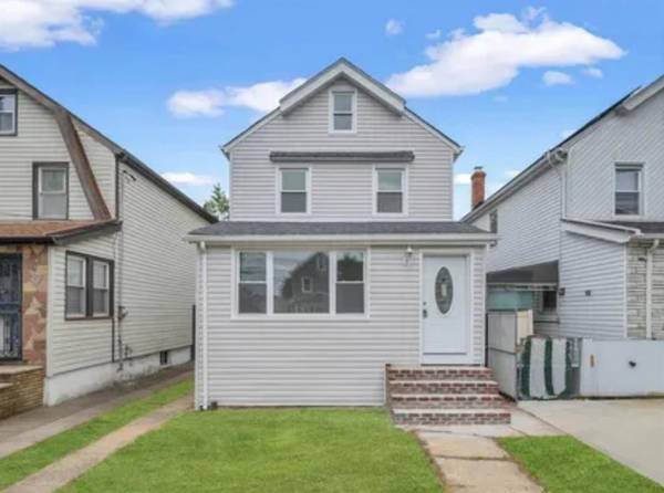 106-16 215th ST, Queens Village, NY 11429