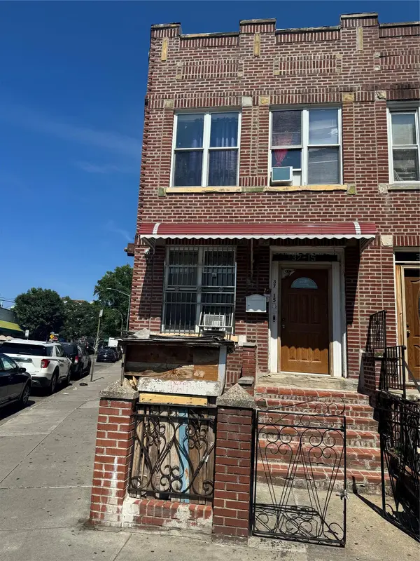 3715 93rd ST, Jackson Heights, NY 11372