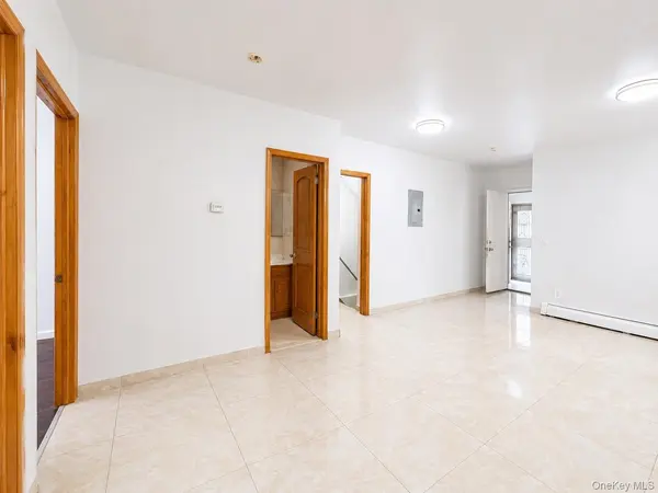 83-08 Pettit AVE, Elmhurst, NY 11373