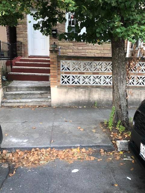 88-05 91st AVE, Woodhaven, NY 11421