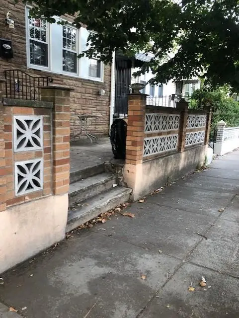88-05 91st AVE, Woodhaven, NY 11421