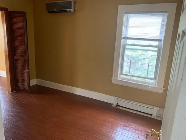 88-05 91st AVE, Woodhaven, NY 11421