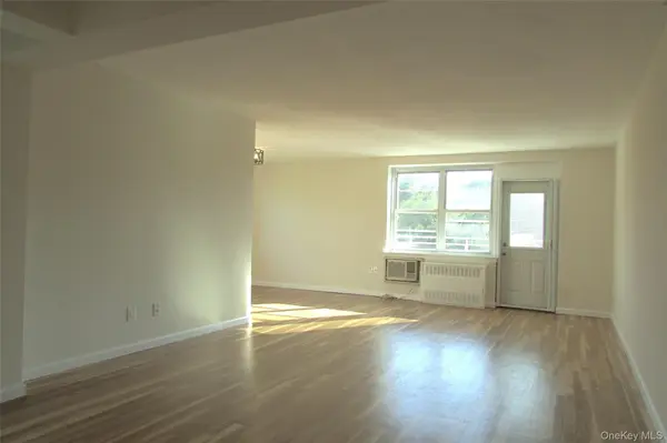 30 S Cole AVE #6 F, Spring Valley, NY 10977