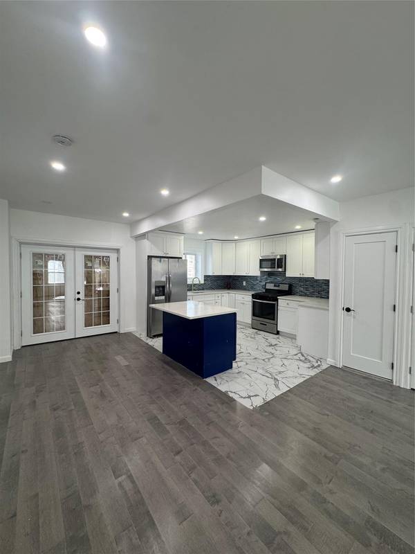 17955 Anderson RD, Jamaica, NY 11434