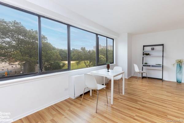 3671 Hudson Manor TER #4F, Bronx, NY 10463