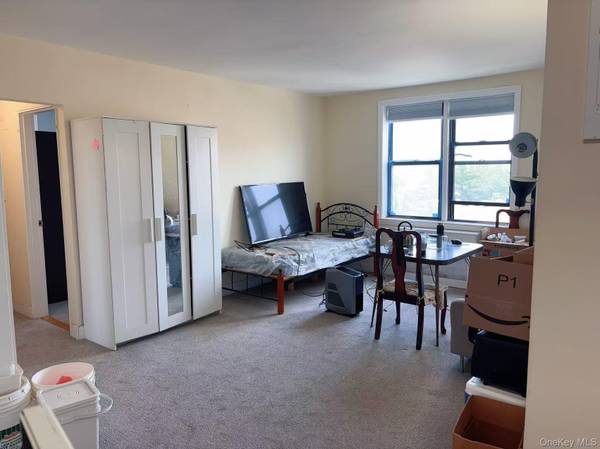 14450 38th AVE #B5, Flushing, NY 11354