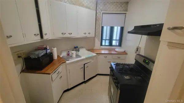 1596 Unionport RD #2E, Bronx, NY 10462