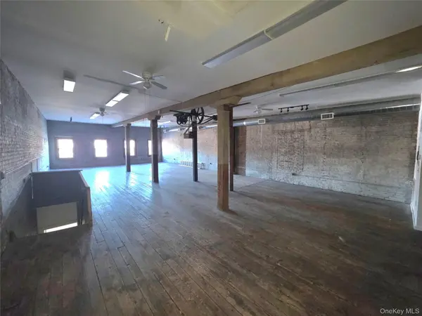 119 Broadway, Newburgh, NY 12550