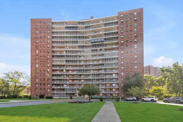 61-45 98 ST #11G, Rego Park, NY 11374