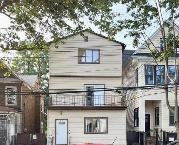 78-27 90th AVE, Woodhaven, NY 11421