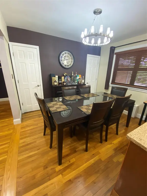 8011 Shore Pkwy #287, Howard Beach, NY 11414