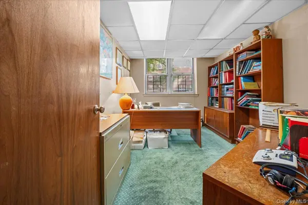 2711 Henry Hudson Pkwy #1F, Bronx, NY 10463