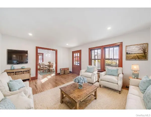 2164 State Route 32, Modena, NY 12548
