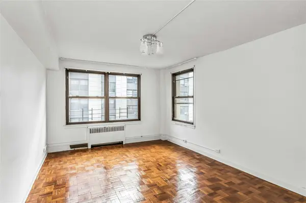 98-50 63rd DR #5F, Rego Park, NY 11374