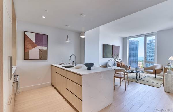 33 Westchester PL #21D, New Rochelle, NY 10801
