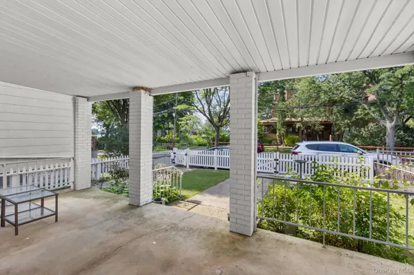 32 Tier ST, Bronx, NY 10464