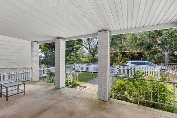 32 Tier ST, Bronx, NY 10464