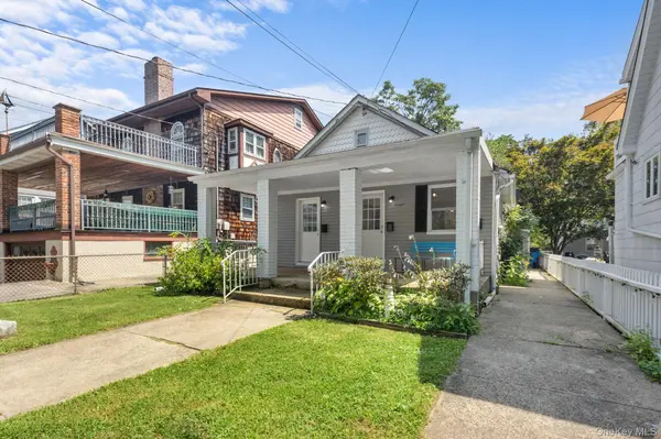 32 Tier ST, Bronx, NY 10464