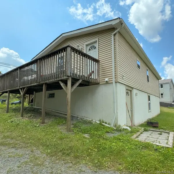 105-107 E Cold Spring RD, Monticello, NY 12701